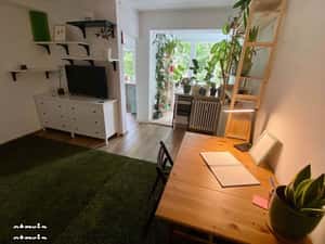Închiriez garsoniera Sector 4 / Studio Apartment Rent