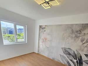 Vand apartament 3 camere — miniatura 1