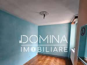 Vânzare apartament 3 camere *etaj 2 - decomandat* - Strada Zambilelor — miniatura 5