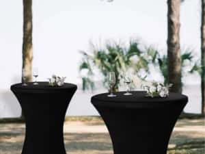 Mese cocktail si canapele pentru evenimente