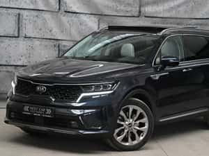 Kia Sorento 2021 - 7 locuri - SUV — miniatura 2