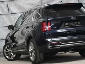 Kia Sorento 2021 - 7 locuri - SUV — miniatura 4