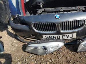 Bara fata Bmw F10 an 2010 — miniatura 8