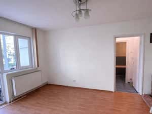 Vand apartament 3 camere in Sfantu Gheorghe — miniatura 5