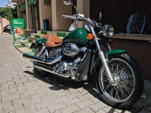 Motocicleta Honda Black Widow 750cc — miniatura 4