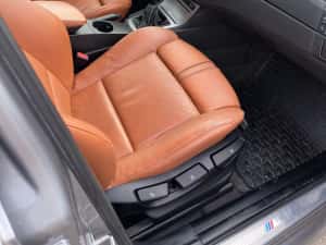 Vând BMW X3 E83 – 2.0D, 150 CP, Pachet M, 2006 E83 M47 — miniatura 4