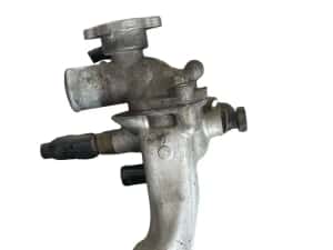 Carcasa Termostat Kia Carnival Ii Gq 1999 - 2007 2.9 Crdi J3 — miniatura 2
