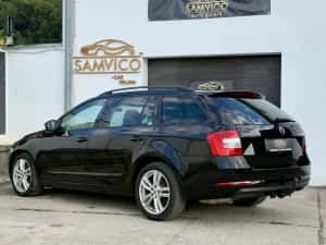 Skoda octavia 2.0 tdi bussines  4x4 / garantie /rate — miniatura 5