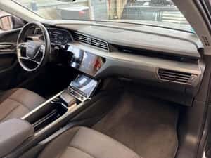 Audi e-tron SUV 2022, 45.000 km, 32.752 EUR — miniatura 4