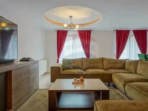Casă cu garaj și panouri fotovoltaice – Codlea! — miniatura 3