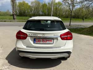 Mercedes-Benz GLA 200d•4Matic•Automat•Garantie 1An•LED•Revizii doar la reprezentață — miniatura 5