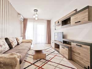 Prima Onestilor | 2 camere decomandate | 56 mp | Parcare inclusa | Eta
