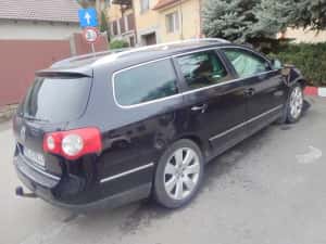 Dezmembrez passat b6 2.0benzina 200cp — miniatura 3