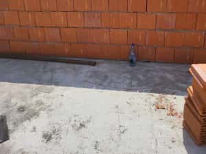 Executam case!Echipa de construcții.case,garduri,fațade,terasamante . — miniatura 5