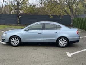 VW Passat 2.0 Tdi 140 cp — miniatura 4