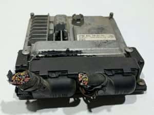 Calculator motor ECU Skoda Rapid facelift 04B907445 1.4 tdi; 1.4 tdi C — miniatura 3