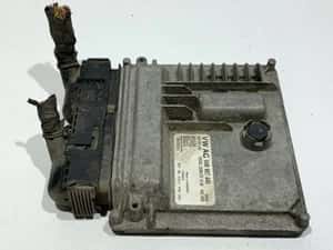 Calculator motor ECU Skoda Rapid facelift 04B907445 1.4 tdi; 1.4 tdi C — miniatura 7