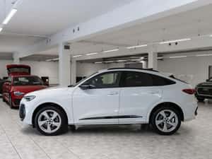 Audi Q5 Second Hand 6.436 km Automată