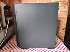 Carcasa PC Matx MSI MAG Forge M100A Black. — miniatura 6