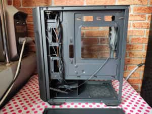 Carcasa PC Matx MSI MAG Forge M100A Black. — miniatura 7