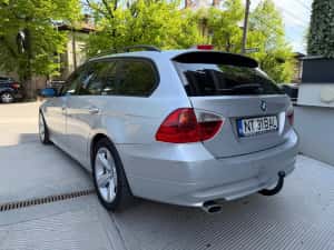 bmw 320 D 2.0 2009 impecabila — miniatura 4