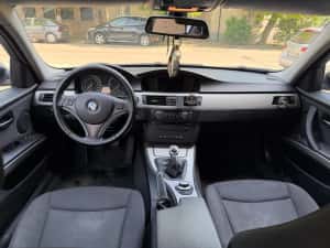 bmw 320 D 2.0 2009 impecabila — miniatura 5