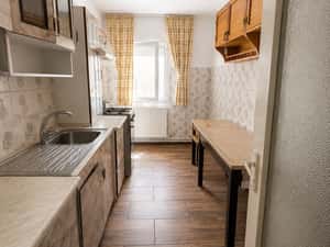 Apartament 4 camere decomnadat ,centrala proprie-Tudor Vladimirescu — miniatura 3