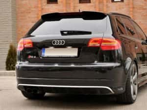 Eleron Audi A3 8P Sportback RS3 3 si 5 usi negru lucios