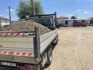 Chisai pamant negru padure balastru nisip tencuit — miniatura 9