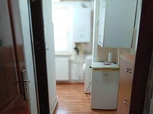 Garsonieră decomandată Rovine  4/4 centrala termică mobilată — miniatura 4