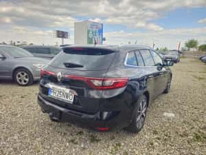 Renault Megane IV Bose 1.5dci Euro6 — miniatura 3
