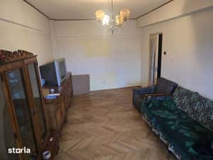 Vand 3 camere, et. 6/7, Calea Bucuresti, Piata Centrala — miniatura 4