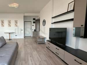 2 Camere l De inchiriat IStaulesti — miniatura 6