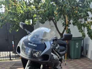 Suzuki GSX-R 750 – Vand / SCHIMB — miniatura 6