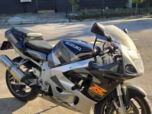 Suzuki GSX-R 750 – Vand / SCHIMB — miniatura 9