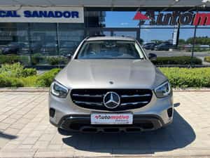 Mercedes-Benz GLC 300, SUV hibrid 2019