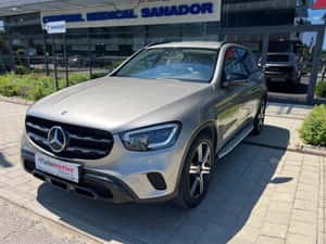 Mercedes-Benz GLC 300, SUV hibrid 2019 — miniatura 2