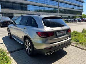 Mercedes-Benz GLC 300, SUV hibrid 2019 — miniatura 4