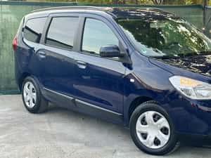 Dacia Lodgy LAUREATE 110 CP Diesel 2016 — miniatura 2