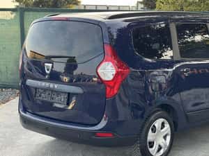Dacia Lodgy LAUREATE 110 CP Diesel 2016 — miniatura 4