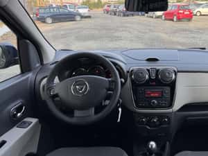 Dacia Lodgy LAUREATE 110 CP Diesel 2016 — miniatura 5