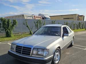 Mercedes W124 Coupe 230 CE 1988 Automat — miniatura 7