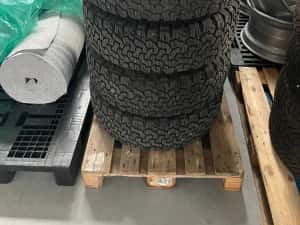 Super Anvelope+ Jante 265/70 R16 BFGOODRICH A/T DOT 2020