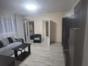 2 camere Titan | 4 min metrou — miniatura 3