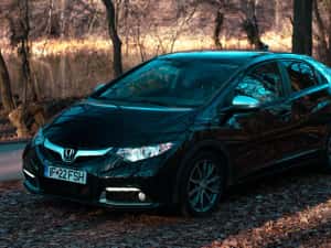 Honda civic IX hatchback 2012, 2.2 diesel 150hp — miniatura 2