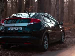 Honda civic IX hatchback 2012, 2.2 diesel 150hp — miniatura 3