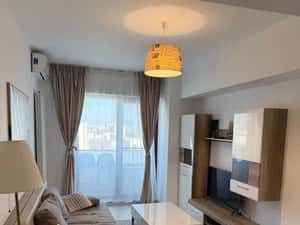 2 Camere | Novum | Grozavesti | Metrou 10' — miniatura 1