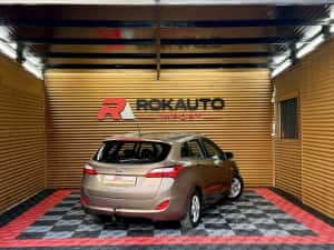 Hyundai i30 1.4 CRDi | Consum mic | Fiabil | Garanție|RATE cu Avans 0! — miniatura 4