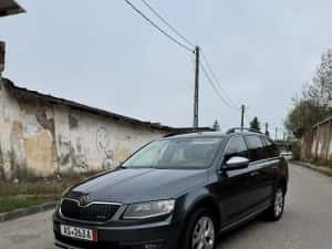 Skoda Octavia Scout 2.0 DSG 4X4 — miniatura 1