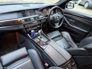 BMW - F10 - 530d - Seria 5 - 2011 - 3.0 Diesel - Euro 5 - 245 CP - Automat - 8+1 - Trepte - Navigatie Mare - 2 Chei - Interior M seria 7 - Bi•Xenon - — miniatura 8